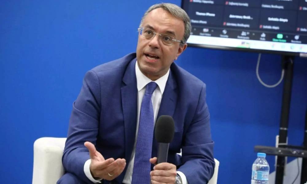 Σταϊκούρας - Economist 2022: Η ανάπτυξη το 2022 μπορεί να ξεπεράσει το 3,1%